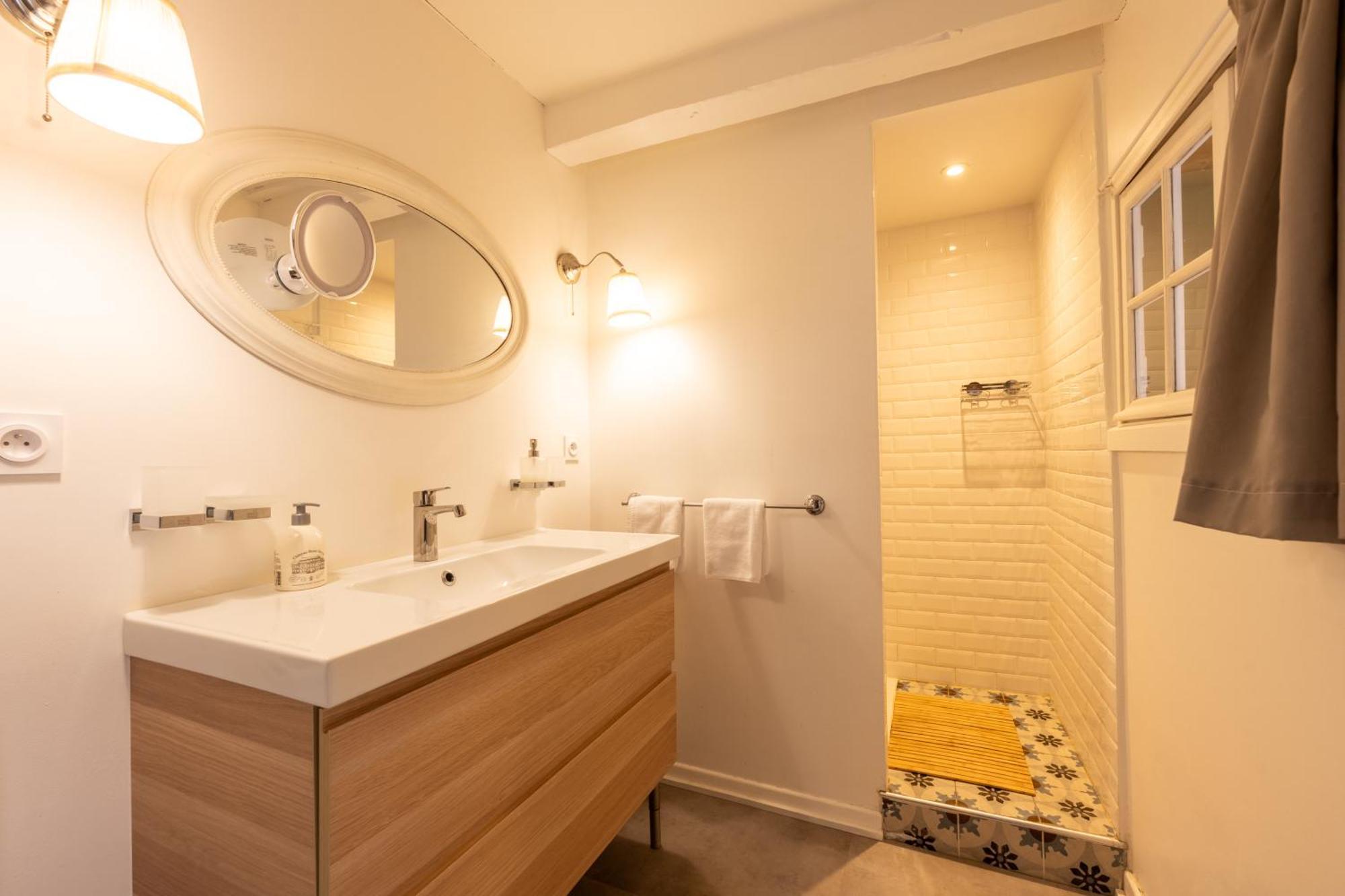 Sous Les Toits D'Annecy, Un Appartement Irresistible Pour 1 A 6 Personnes En Plein Coeur De Ville Buitenkant foto